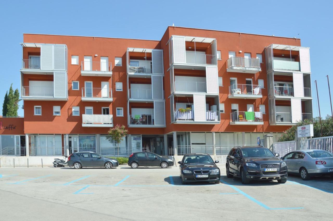 Apartment Silvija Sea View Umag Luaran gambar